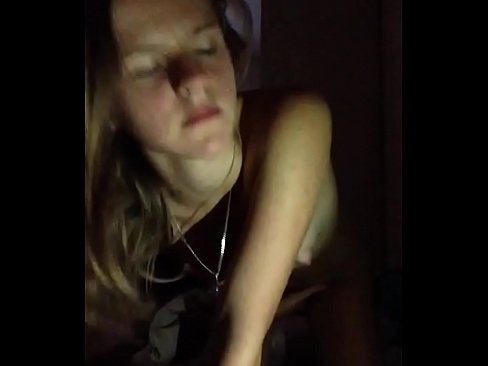 ❤️ Ko te kotiro e tukituki me te cums ☑ Video Fucking  i a matou